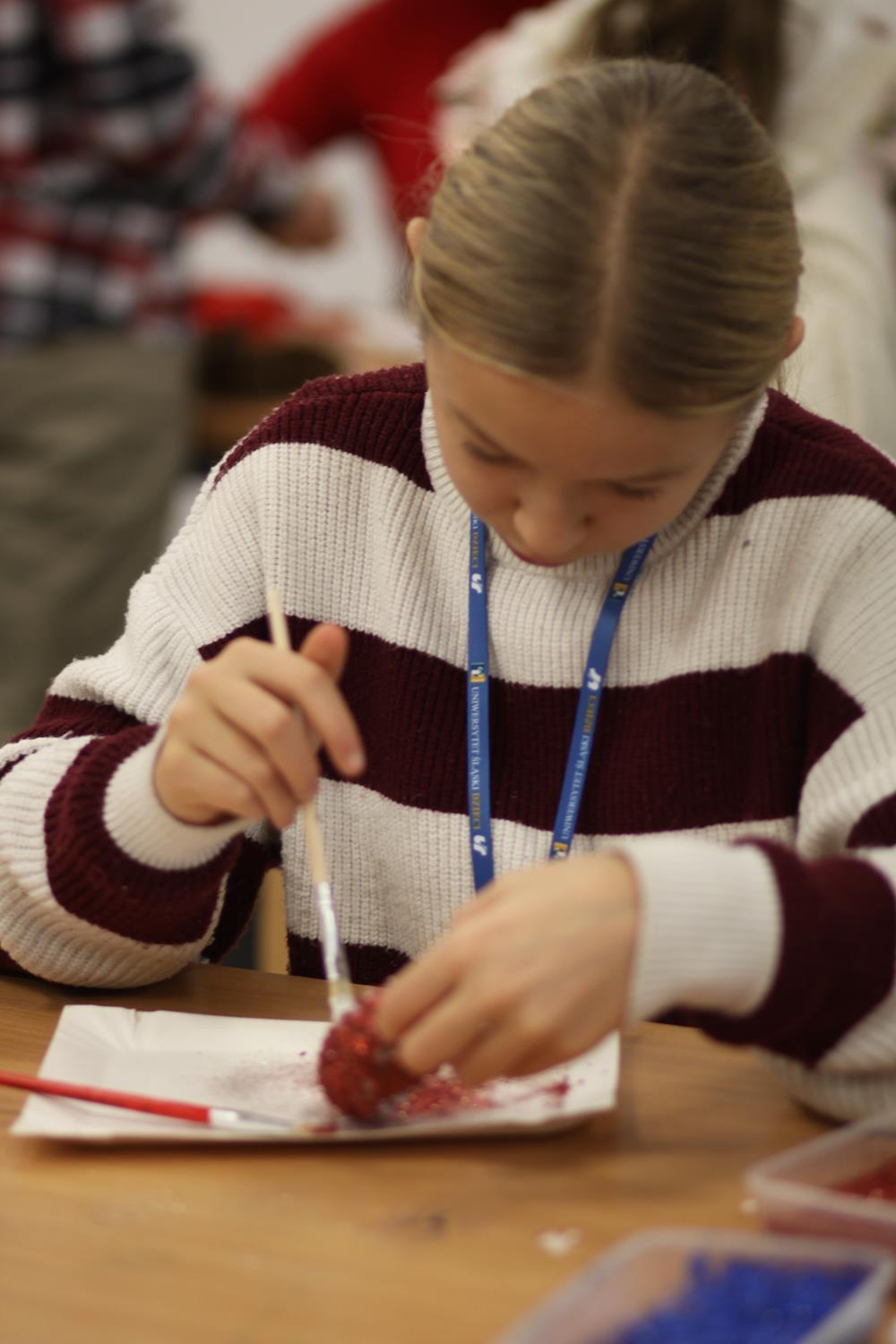 Pachnące szyszki na choince