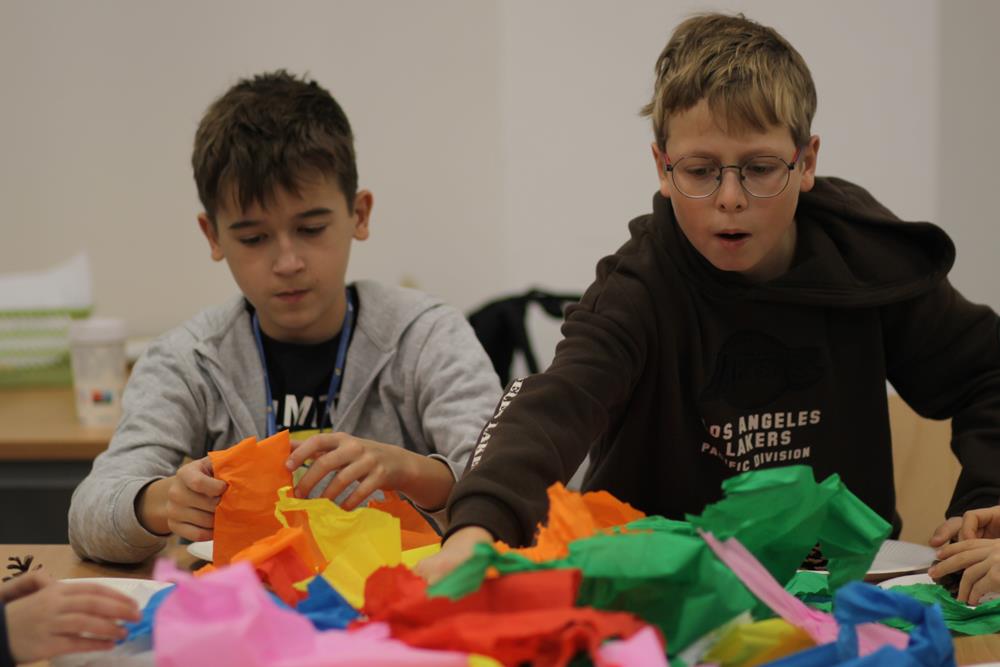 Pachnące szyszki na choince