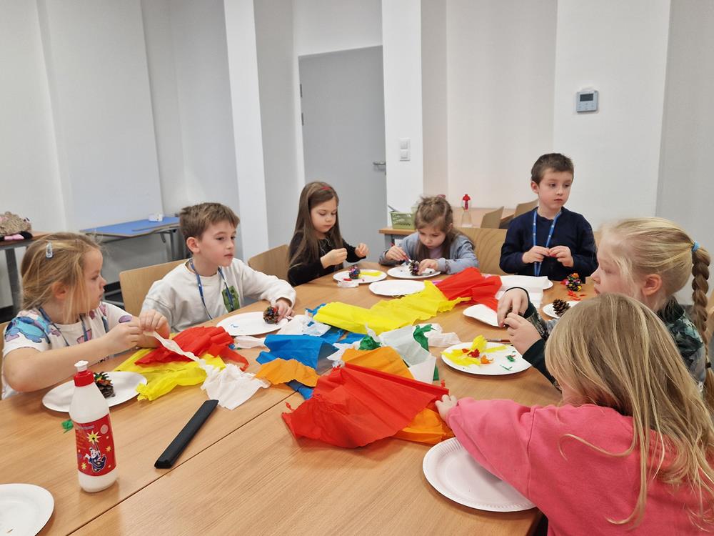 Pachnące szyszki na choince