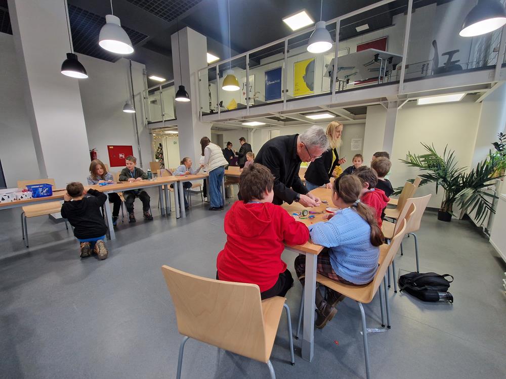 Budujemy bristlebota