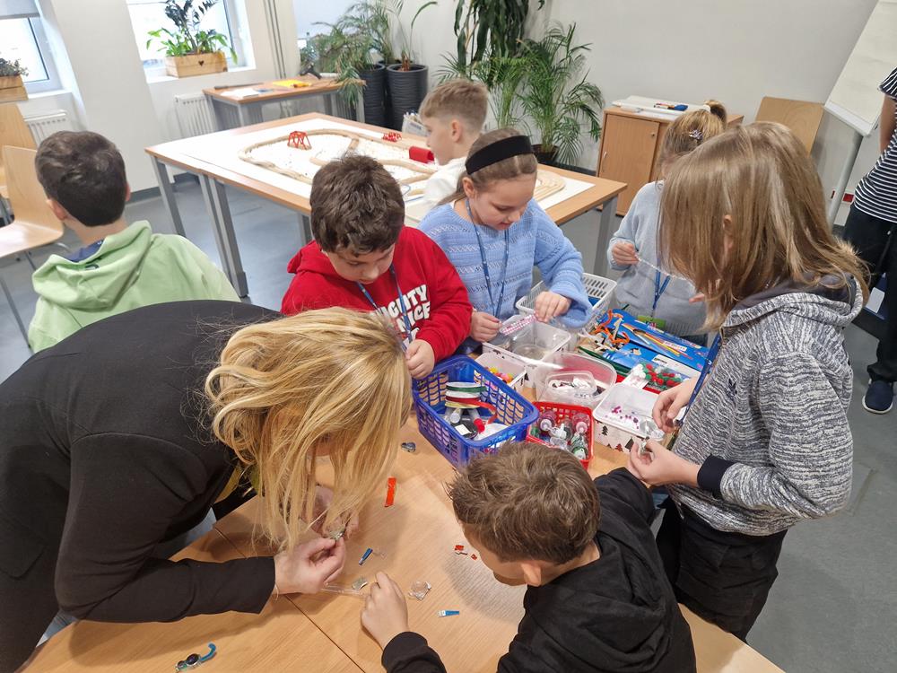 Budujemy bristlebota