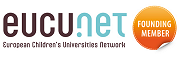Logo Sieci Europejskich Uniwersytetów dziecięcych. Czarno turkusowy napis EUCU.NET